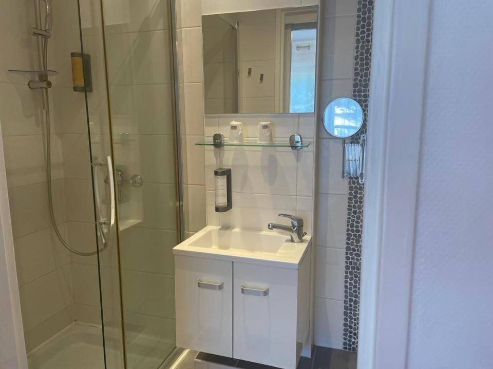 Hotel Le Mediterranee Hyères Zewnętrze zdjęcie