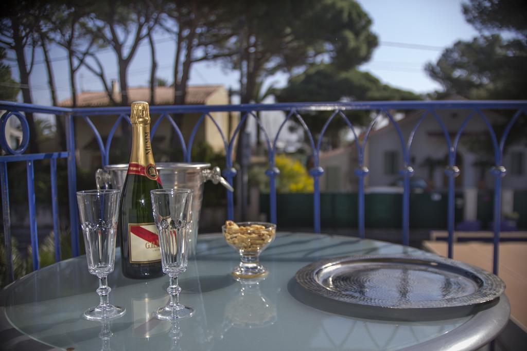 Hotel Le Mediterranee Hyères Zewnętrze zdjęcie
