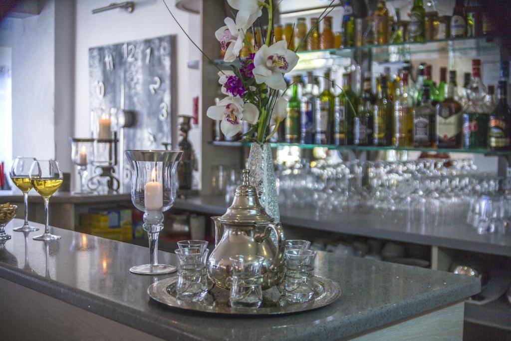Hotel Le Mediterranee Hyères Zewnętrze zdjęcie